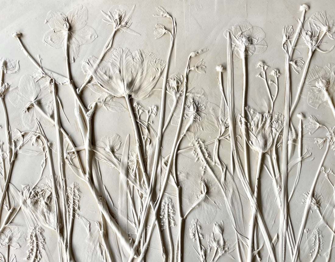 Florist and plant-based business ideas for free spirits, neurodivergent creatives, and soft life seekers. Design floral arrangements, curate gardens, or build a mindful flower brand from home. Great path for introverts who love nature and peace.

